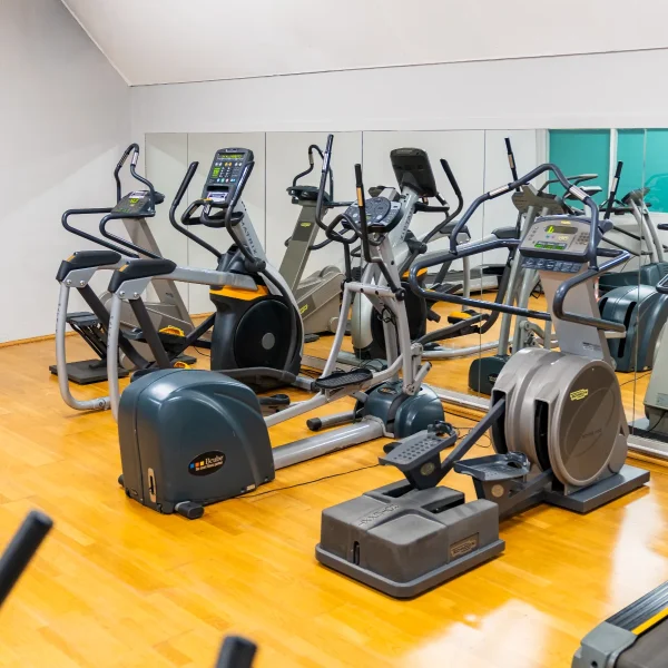 Macchinari per cardio da Juta Ravina